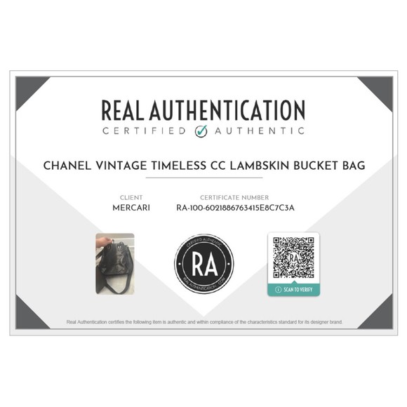 CHANEL Black Shoulder Bag - Picture 13 of 15